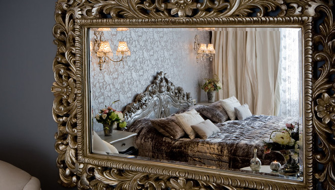 Bridal suite bed